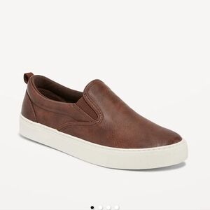 Slip-On Brown Leather Men’s Casual Sneakers